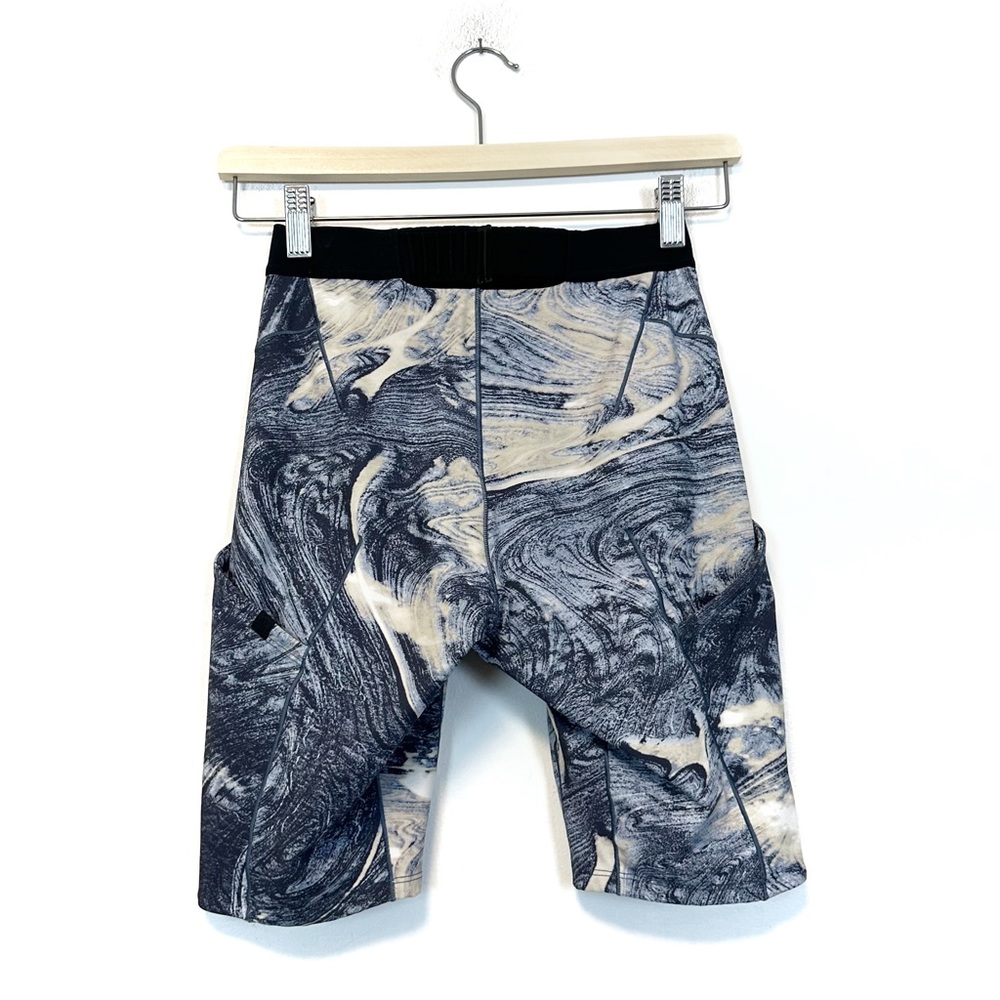 Lululemon | Esker Short *lululemon lab in Lava Print Blue Denim Multi Size 4 - Picture 7 of 14